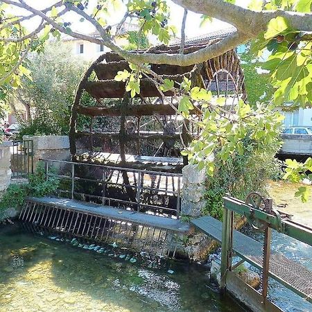شقة Le Nid De Marius LʼIsle-sur-la-Sorgue المظهر الخارجي الصورة